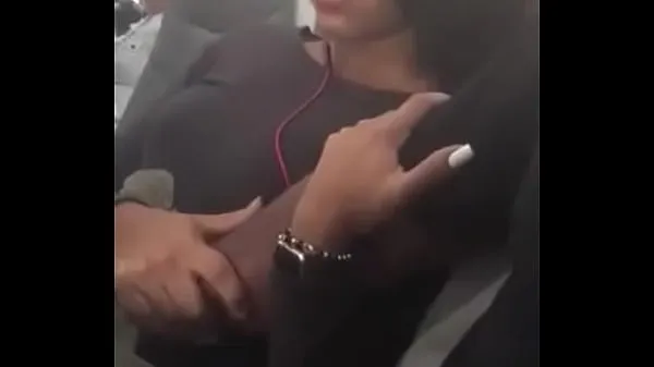 Titta på airplane fingering totalt Tube