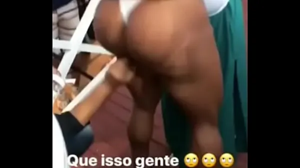 Se Gracyanne Barbosa taking thumbs at the CU in public i alt Tube