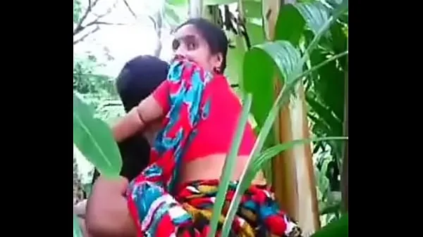 Bekijk Aunty sex with neghibour totale buis