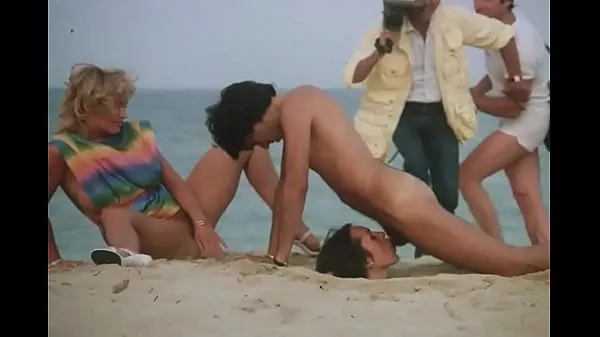 Oglejte si classic vintage sex video skupaj Tube