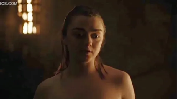 Titta på Maisie Williams/Arya Stark Hot Scene-Game Of Thrones totalt Tube