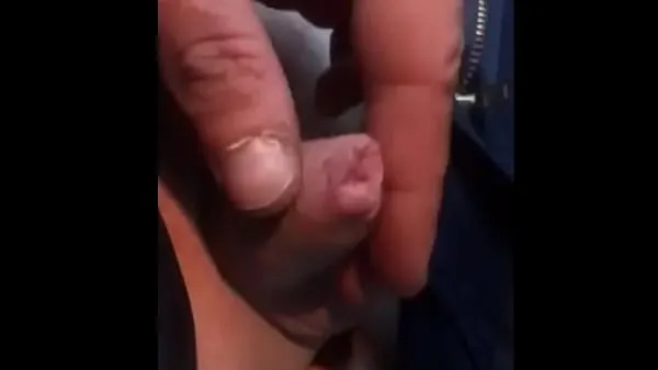 Little dick squirts with two fingers कुल ट्यूब देखें