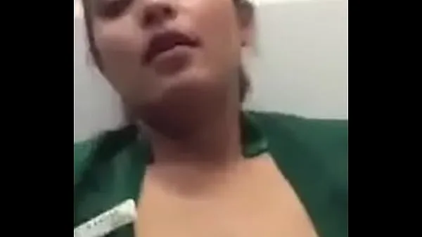 Nézze meg Viral flight attendant colmek in the airplane toilet | FULL VIDEO teljes csövet