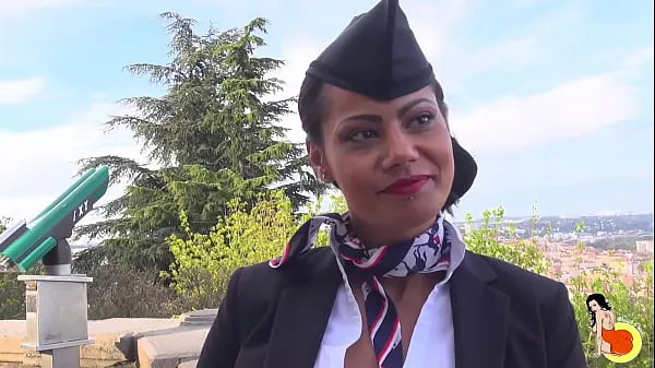Oglądaj Stunning big tits stewardess Clélie's first video to do hard sodomy cały kanał
