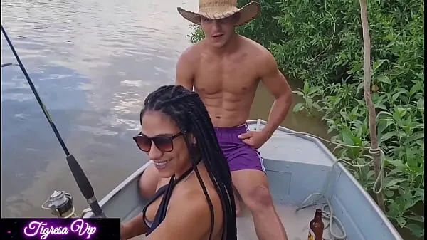 Pozrieť celkom Tigress Vip Goes fishing with her friend and the Fishing guides end up fucking the two very tasty on the riverbank and gets a lot of cum - Miia Thalia - Destroyer Vip Tube