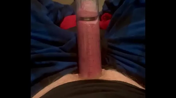 penis pump on my cock 合計チューブを見る