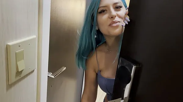 Watch Slim Thick Hottie is BEGGING to Fuck the Food Delivery Man total Tube