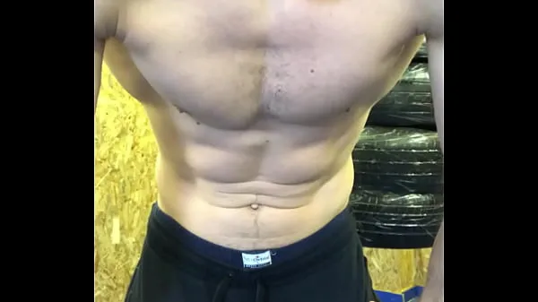 ดู SUCK my DICK" - Russian DOMINATION from a muscular MAN in the gym! Dirty talk! POV Tube ทั้งหมด
