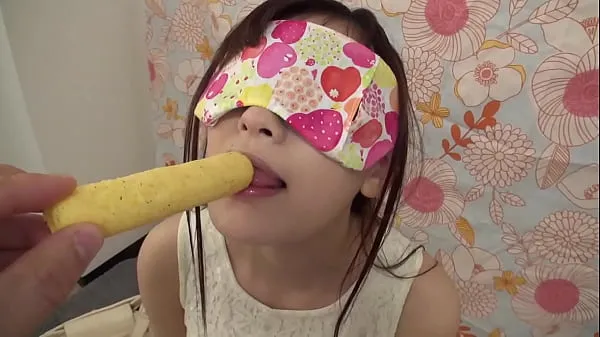 Watch She'll win a prize if she can guess all the contents of the mouth with blindfolds! Yuna is 20 years old, and she noticed soon when licking a dick total Tube