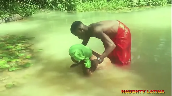 Oglejte si EBONY AFRICAN WIFE FUCK HER PASTOR DURING WATER BAPTISM = FULL VIDEO ON XVIDEO RED skupaj Tube