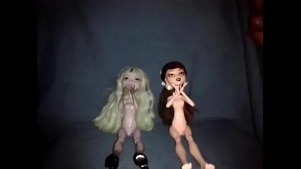 Tonton cum on monster high dolls total Tube